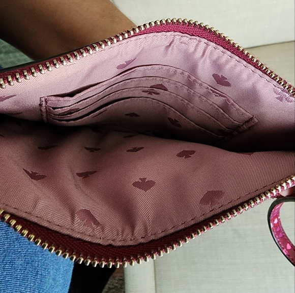 Kate Spade Pink Hearts Wristlet Wallet - Picture 5 of 7